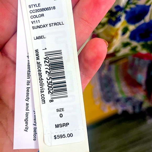 Floral maxi dress by Alice+Olivia - Picture 5 of 5